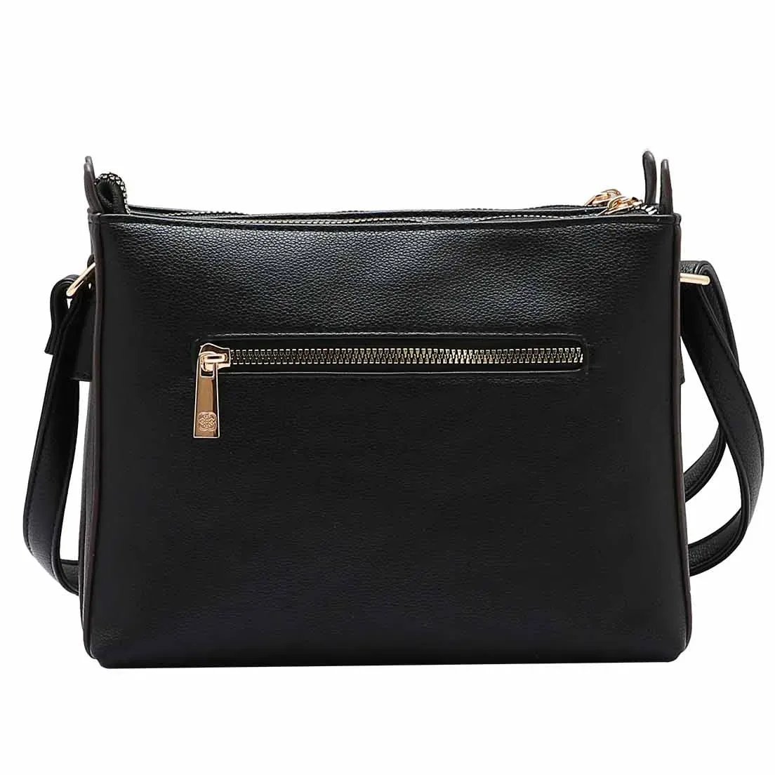 Bolsa feminina Chenson transversal preta vista traseira com bolso externo e alça ajustável